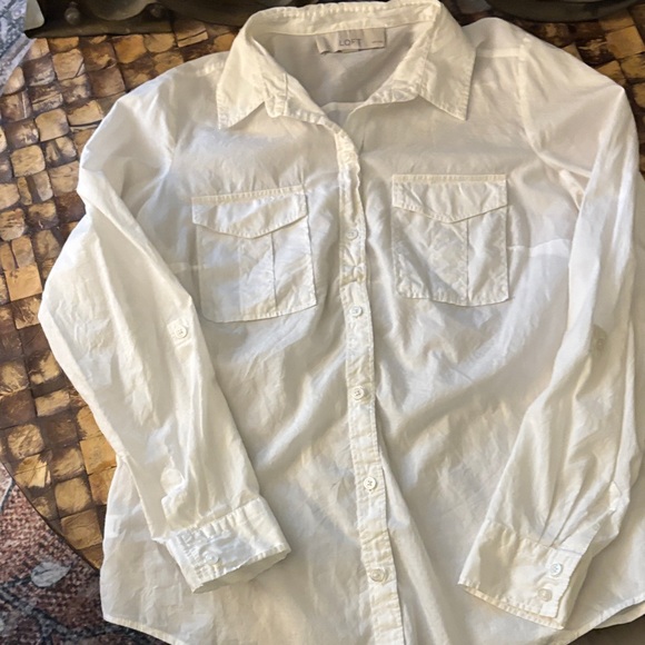 LOFT Tops - NWOT! LOFT Women's Classic White Button Down Shirt